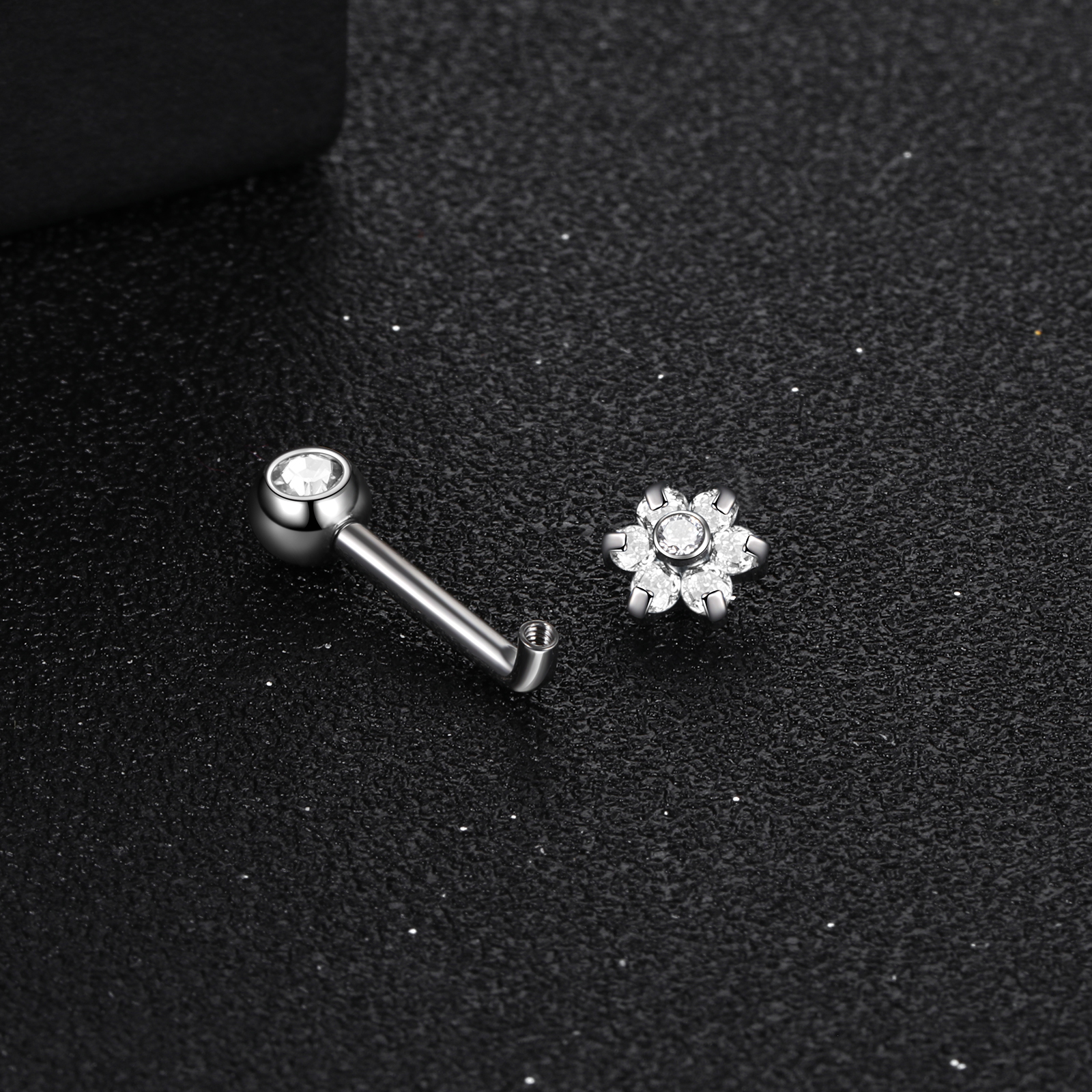 1PC Titanium Christina Vertica - đánh giá và giá Body Jewelry Vch